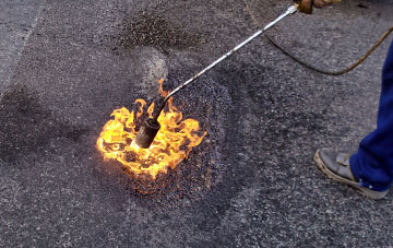 New Bradwell flat roofing repairs